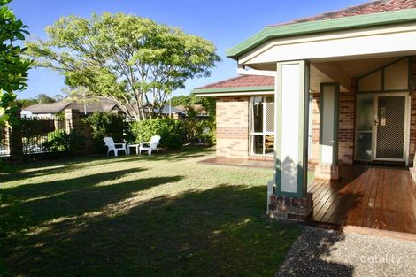 Property photo of 33 Anchorage Way Biggera Waters QLD 4216