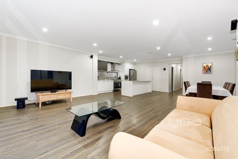 Property photo of 23 Moore Drive Fraser Rise VIC 3336