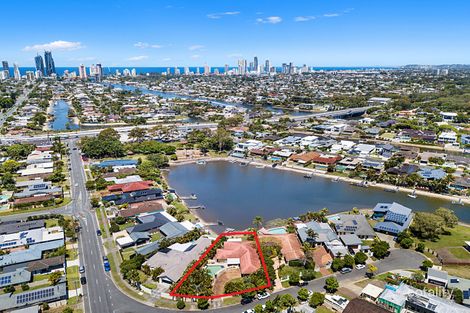 Property photo of 4 Moomba Court Bundall QLD 4217