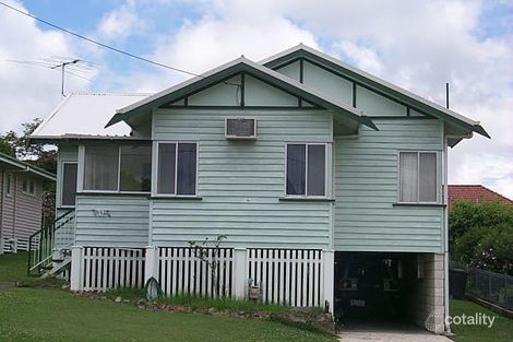 32 Deloraine St, Wavell Heights, QLD 4012