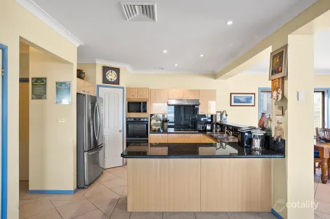 Property photo of 44 Shell Cove Road Barrack Point NSW 2528