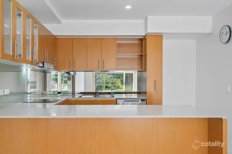 Property photo of 8424 Magnolia Drive East Hope Island QLD 4212