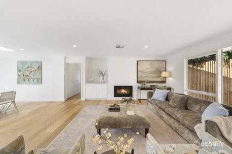 Property photo of 2 Camborne Avenue Mount Eliza VIC 3930