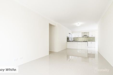 Property photo of 1 Aquaviva Circle Viveash WA 6056