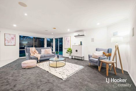 Property photo of 58 Drysdale Crescent Point Cook VIC 3030