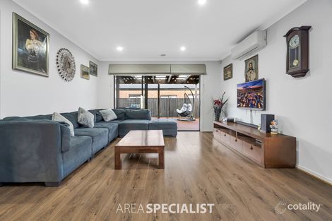 Property photo of 17 Alphey Road Clyde North VIC 3978