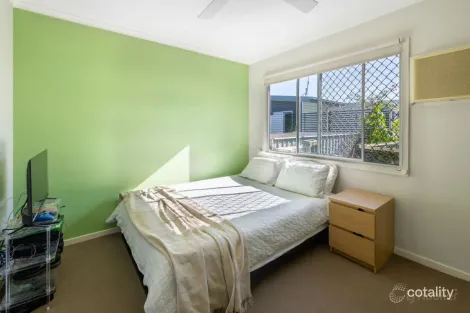 Property photo of 53 Imperial Parade Labrador QLD 4215