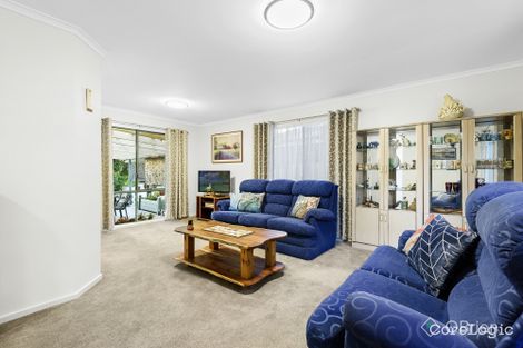 Property photo of 14 Pinto Close Endeavour Hills VIC 3802