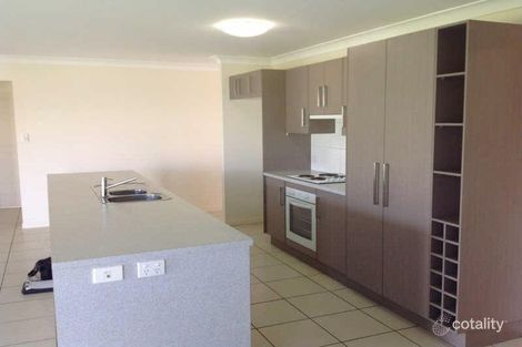 Property photo of 34 Mayfair Drive Emerald QLD 4720