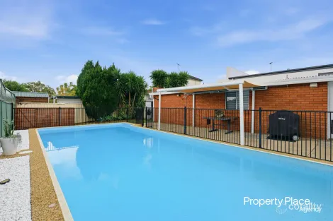 Property photo of 18 Henderson Avenue Panania NSW 2213