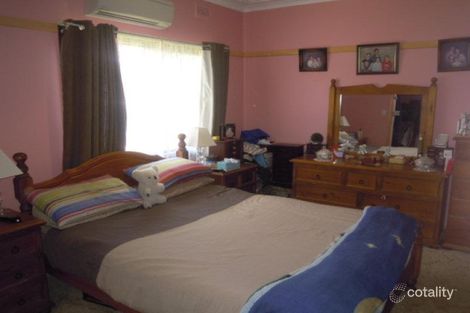 Property photo of 101 Warrah Street Peak Hill NSW 2869