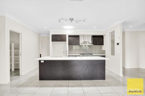 Property photo of 1 Pymble Terrace Truganina VIC 3029