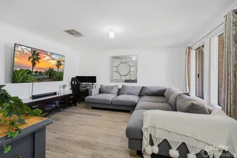 Property photo of 16 Hartwell Way Secret Harbour WA 6173