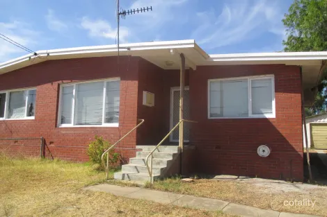 113 Beaufort St, Katanning, WA 6317