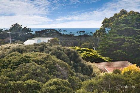 6 Benjamin Pde, Blairgowrie, VIC 3942