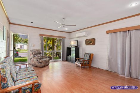 Property photo of 212 Robert Road Bentley Park QLD 4869