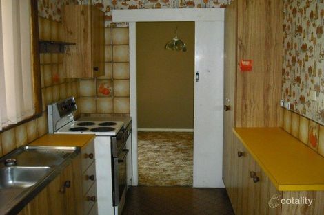 9 Stanley Ave, Farmborough Heights, NSW 2526