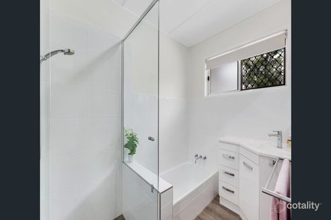 Property photo of 87 Muirlea Street Oxley QLD 4075