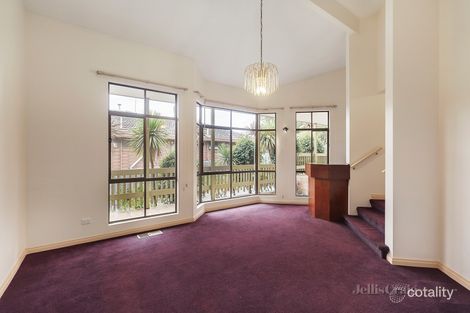 Property photo of 1/34 Darbyshire Road Mount Waverley VIC 3149