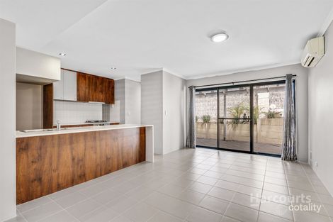 Property photo of 18/1 Mariners Cove Drive Dudley Park WA 6210