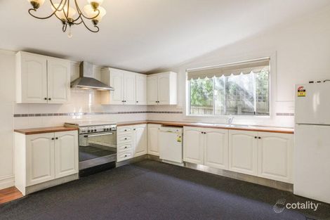 Property photo of 11 Servante Street Sunshine VIC 3020