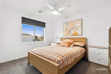 Property photo of 7 Botany Circuit Mount Duneed VIC 3217