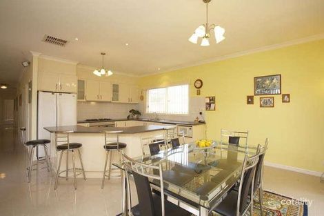 Property photo of 35 Parkin Avenue Caroline Springs VIC 3023