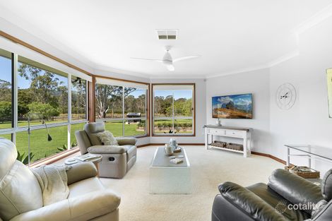 Property photo of 10 Brookfield Close Jilliby NSW 2259