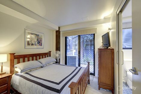Property photo of 107/139 Commercial Road Teneriffe QLD 4005