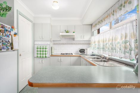 Property photo of 2/28 Main Street Pakenham VIC 3810