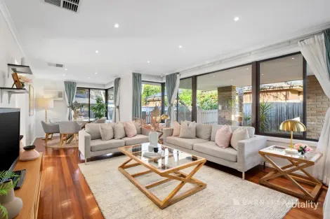 Property photo of 5 Badminton Court Wantirna VIC 3152