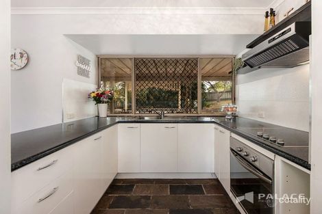 Property photo of 3 Bundoora Drive Karana Downs QLD 4306