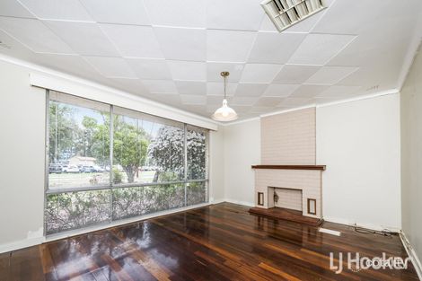 Property photo of 8 Mills Road West Martin WA 6110