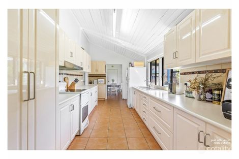 Property photo of 82 Haynes Street Park Avenue QLD 4701