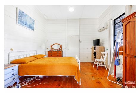 Property photo of 82 Haynes Street Park Avenue QLD 4701
