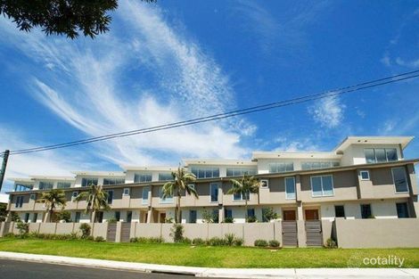 2/22-26 Barnhill Rd, Terrigal, NSW 2260