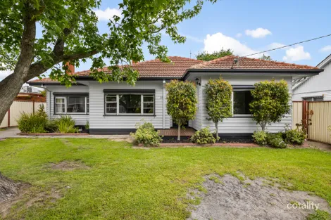 28 Turnbull St, Sale, VIC 3850