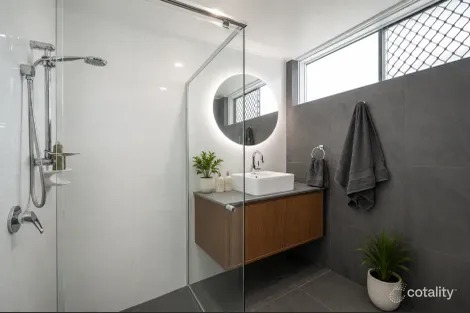 Property photo of 11/6 Riverview Terrace Hamilton QLD 4007
