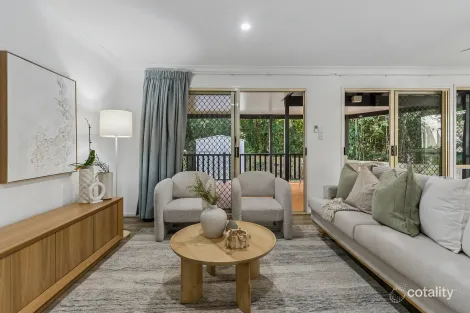 Property photo of 5/47 Newcomen Street Indooroopilly QLD 4068