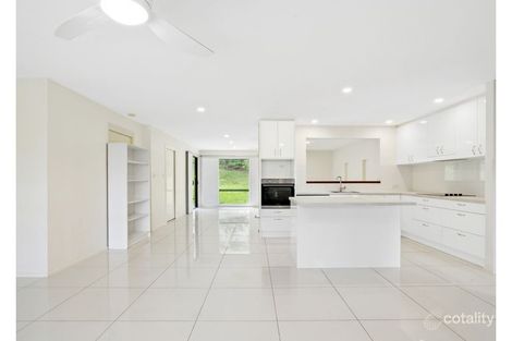 Property photo of 8 Cherokee Crescent Mudgeeraba QLD 4213