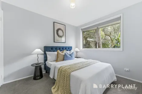 Property photo of 58 Meeking Drive Pakenham VIC 3810