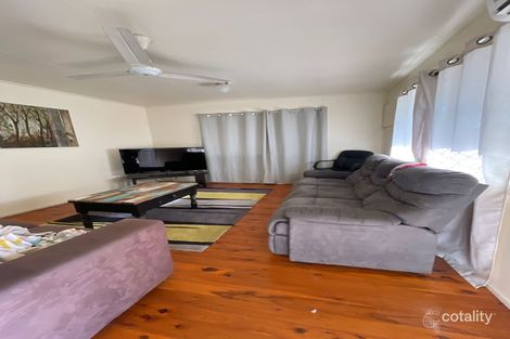 Property photo of 56 Beardmore Crescent Dysart QLD 4745
