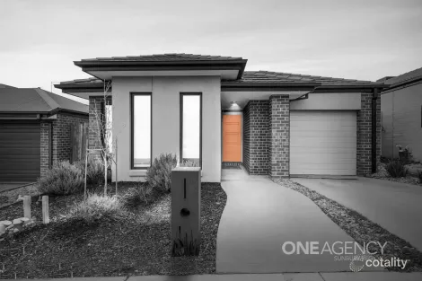 35 Coltan Ave, Cobblebank, VIC 3338