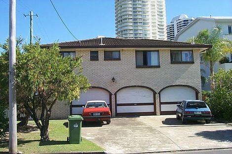 Property photo of 1 Vernia Place Biggera Waters QLD 4216