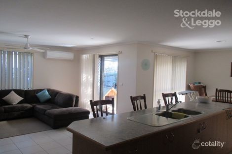 Property photo of 13 Short Road Hampton Park VIC 3976
