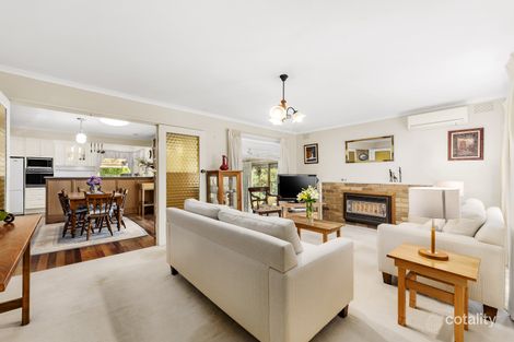 Property photo of 18 Dunbarton Drive Wantirna VIC 3152