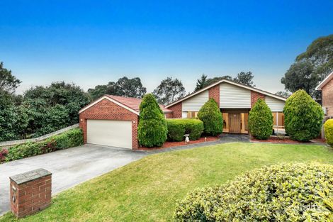 16 Ungara Cl, Eltham North, VIC 3095