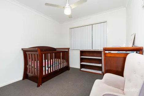 Property photo of 10 Windermere Street Emerald QLD 4720