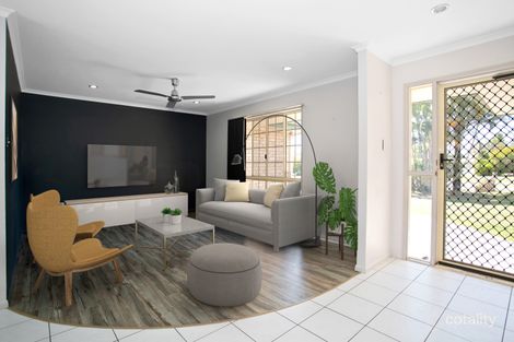 Property photo of 11 Michael Court Ooralea QLD 4740