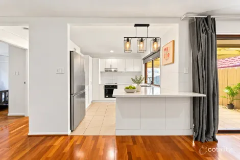 Property photo of 5 Eider Close Forest Lake QLD 4078